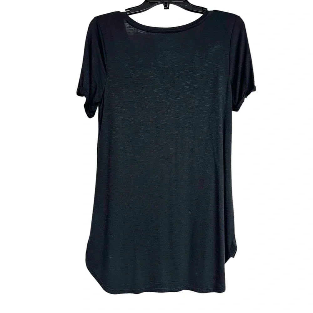 NWT Maurices 24/7 Women's Black Short Sleeve V Neck Shirt Top Size small - Picture 3 of 6